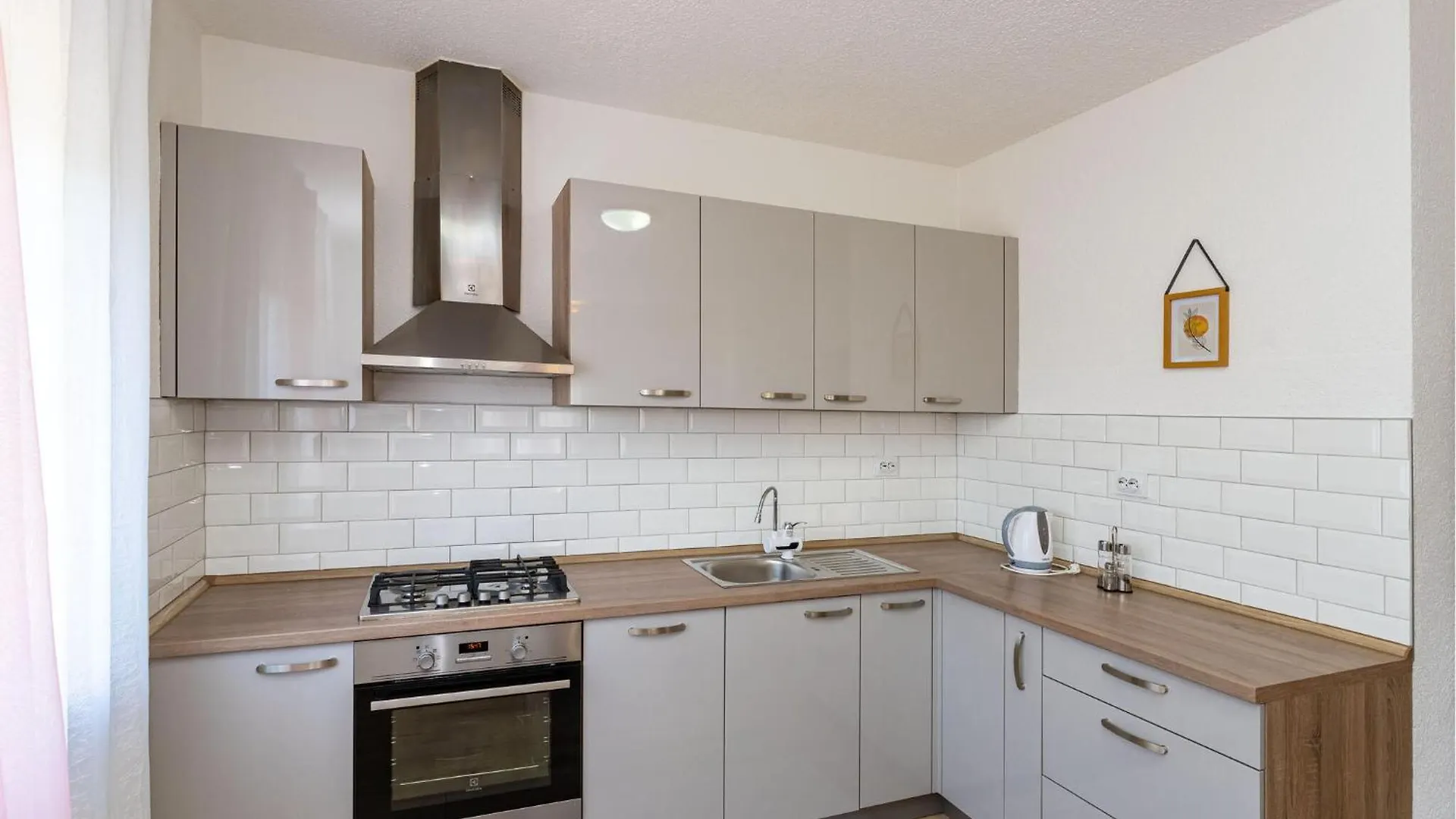 2 Bedroom Nice Home In Krusevo Krusevo (Zadar)